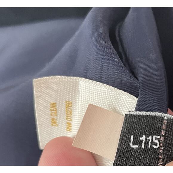 Kate Spade Shorts Womens 4 Navy Blue Cuffed Bow Back Gold Button Classic Preppy - Picture 12 of 15